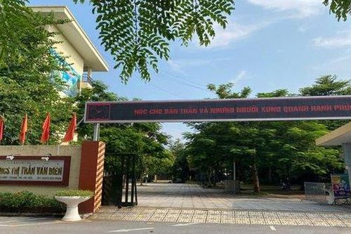 Bộ GD-ĐT 'lên tiếng' vụ giáo viên mắc COVID-19 bị trừ điểm thi đua