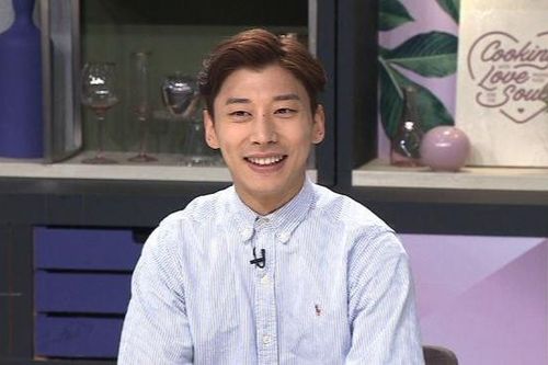 Bảng xếp hạng Danh tiếng thương hiệu Ngôi sao tháng 2: BTS và Lim Young-woong mất ngôi đầu
