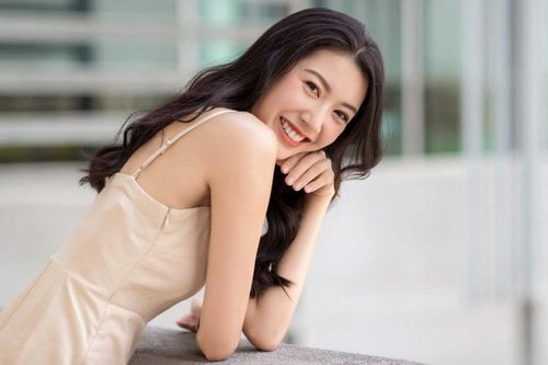 Á hậu Thúy Vân lên tiếng về phát ngôn 'cà khịa' vị trí của Khánh Vân