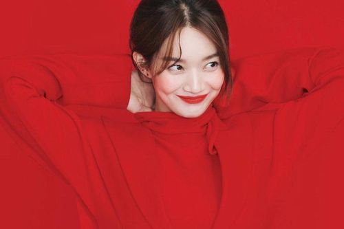 Nhan sắc 'nhìn một lần say cả đời' của Shin Min Ah - chị đại sở hữu trái tim Kim Woo Bin