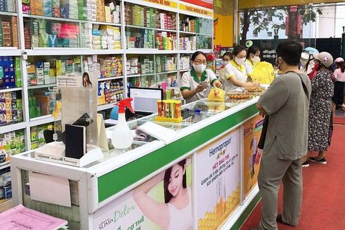 Thừa Thiên - Huế: Xử lý nghiêm hành vi lợi dụng khan hiếm trang thiết bị y tế để nâng giá