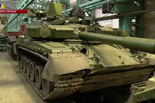 Công nghiệp quốc phòng Ukraine gấp rút cung cấp hàng loạt vũ khí cho quân đội