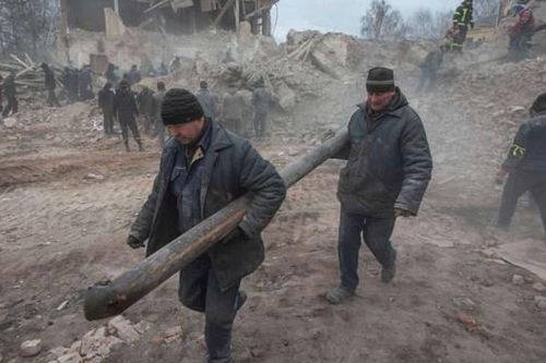 Nga vô hiệu hóa 1.325 cơ sở hạ tầng quân sự tại Ukraine, đàm phán thành công bước đầu