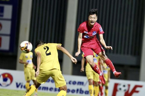 Bóng đá Việt Nam: Bài toán 'gieo và gặt'