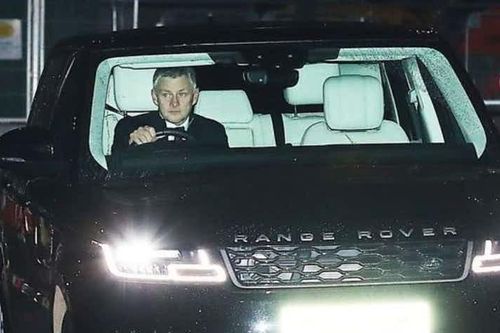 MU bồi thường Solskjaer và cộng sự gần 10 triệu bảng