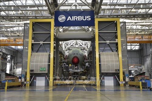 Airbus thông báo dừng hỗ trợ các hãng hàng không Nga