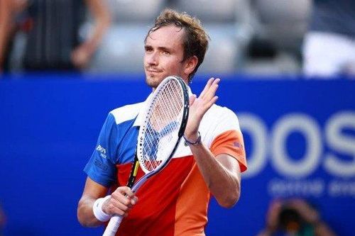 Ukraine kêu gọi tước vị trí số 1 thế giới của Daniil Medvedev