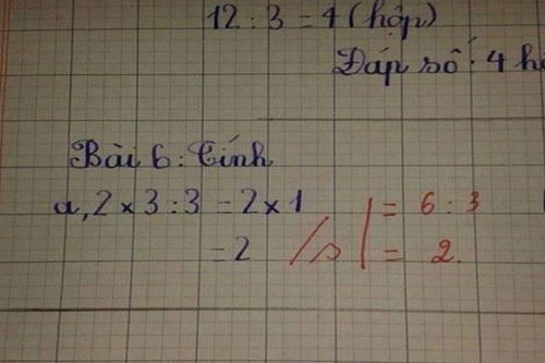Bài toán '2 x 3 : 3 =?': Học sinh đưa ra đáp án bằng 2 nhưng cách giải của cô giáo mới được chấp nhận