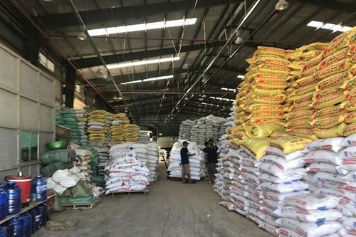 Căng thẳng Nga- Ukraine khiến nguyên liệu nông sản tăng giá từ 10-20%