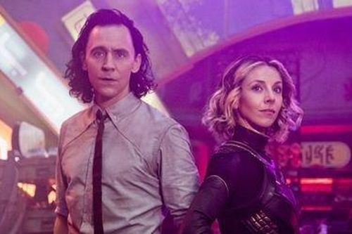 Tom Hiddleston: 'Tôi chỉ tạm thời là nam chính trong phim về Loki'