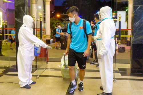 Bốn cầu thủ U23 Việt Nam chưa thể rời Campuchia