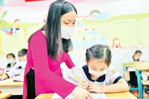 Nỗ lực duy trì học trực tiếp