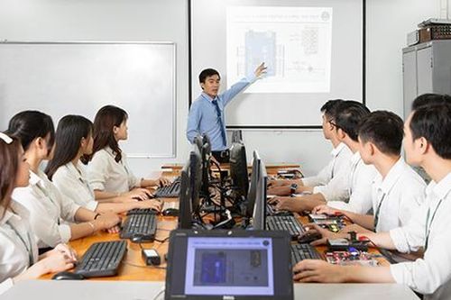 Băng qua đại dịch, những nghề nào sẽ 'khởi sắc' trong năm 2022?