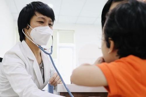 Hiếm gặp, bệnh nhi mắc cùng lúc Hội chứng do hậu COVID-19 và sốt xuất huyết