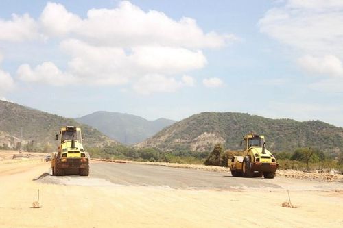 Vượt tốc độ thi công cao tốc Bắc-Nam đoạn Nha Trang-Cam Lâm