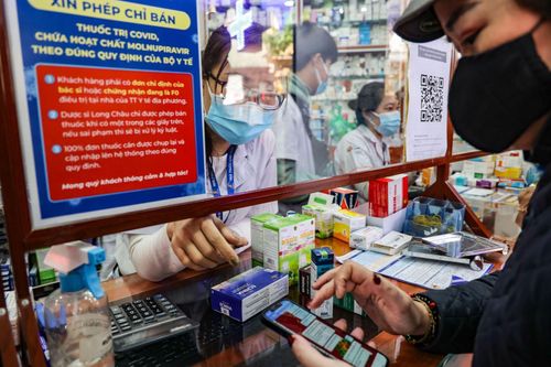 Hà Nội đảm bảo quyền lợi của người dân trong việc mua thuốc Molnupiravir