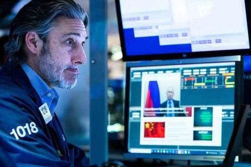 Chuỗi ngày đóng cửa dài nhất lịch sử của sàn chứng khoán Nga