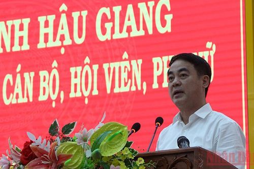 Lãnh đạo tỉnh Hậu Giang đối thoại với cán bộ, hội viên, phụ nữ trên địa bàn