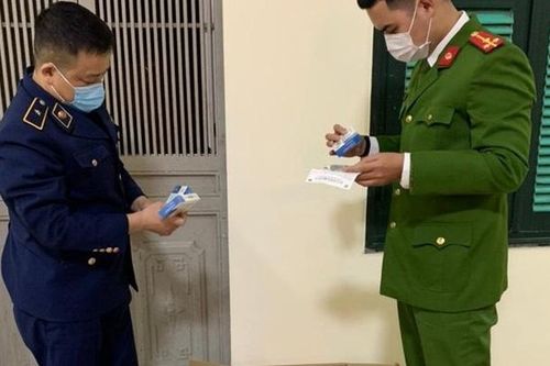 Phạt hơn 40 triệu đồng 3 đối tượng bán sản phẩm phòng, điều trị Covid-19 nhập lậu
