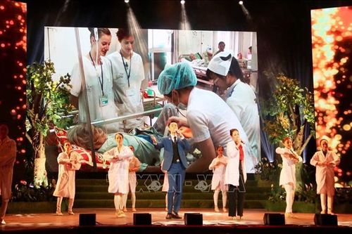 Đặc sắc chương trình nghệ thuật 'Những nụ cười trở lại'
