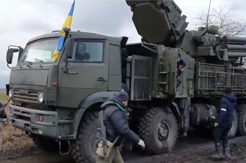 Bất ngờ 'quái thú' Pantsir-S1 của Nga lại cắm cờ Ukraine