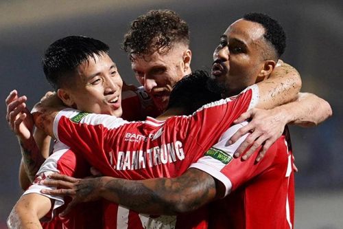 Viettel FC tạm chiếm ngôi đầu bảng của Hải Phòng