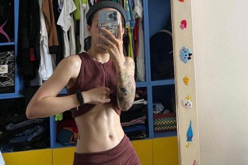 U là trời, Du Uyên khiến dân tình 'mất máu' khi khoe cận cảnh body 6 múi 'bốc lửa' thế này đây!