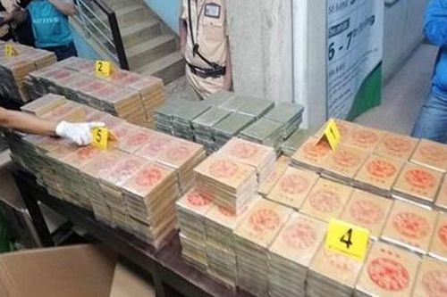 Bắt ông trùm đường dây buôn hơn 1.000 bánh heroin lẩn trốn tại Lào