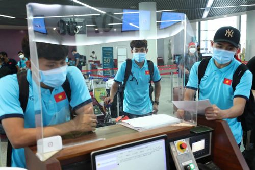 U23 Việt Nam còn 2 cầu thủ ở lại Campuchia