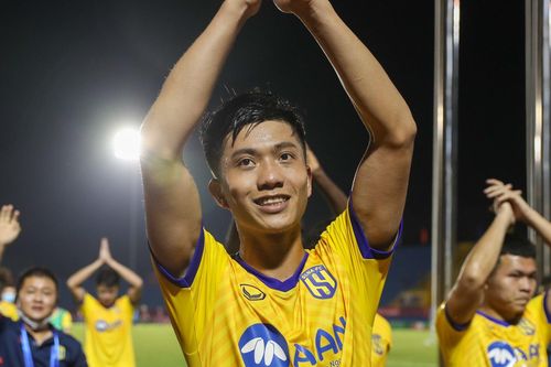 SLNA thắng HAGL 2-0