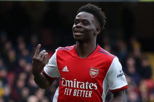 Arsenal đẩy MU khỏi top 4