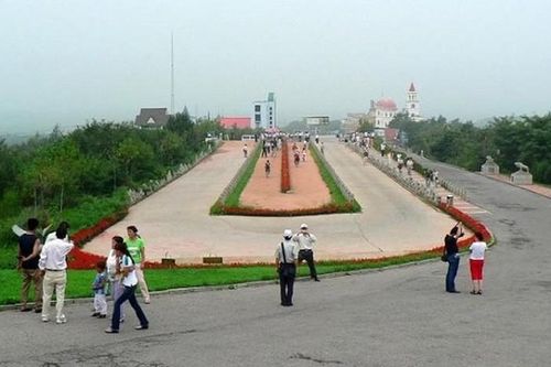 Con dốc 'thách thức trọng lực' cực độc ở Trung Quốc