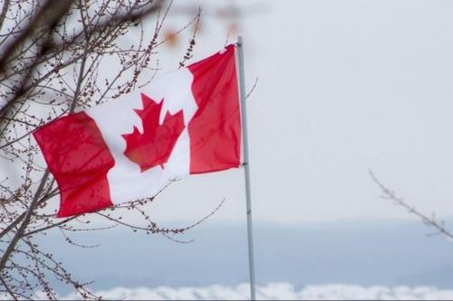 Canada khuyến cáo công dân rời khỏi Nga, Thủ tướng Justin Trudeau công du châu Âu