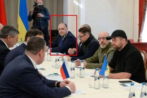 Bí ẩn vụ thành viên phái đoàn đàm phán của Ukraine bị bắn chết sau vòng đàm phán thứ nhất với Nga