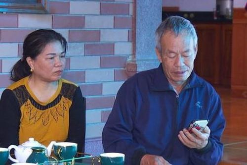 Ngóng con về