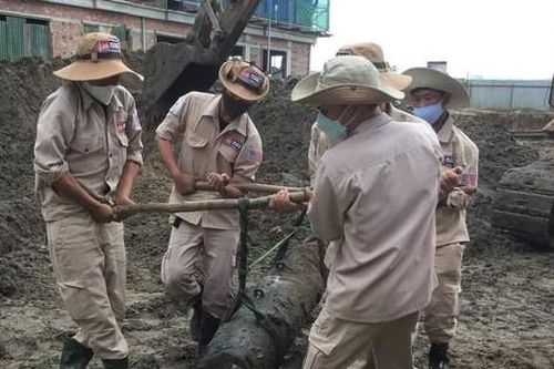 Phát hiện 'bom khủng' khi thi công tòa nhà cao tầng tại Quảng Bình