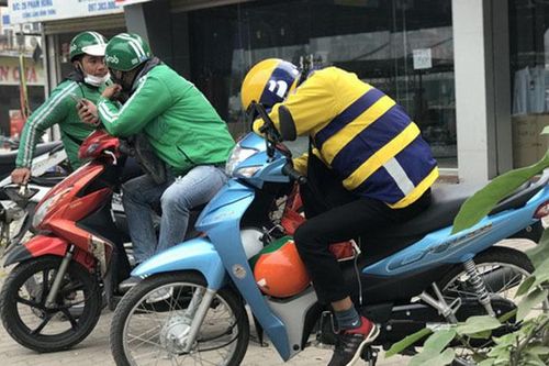 Grab, Be cùng tăng giá, xe ôm, taxi đồng loạt lên cước