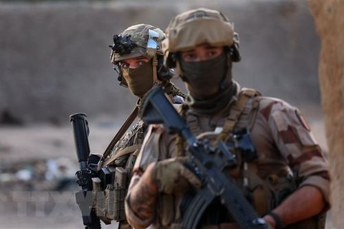 Pháp tiêu diệt một thủ lĩnh nhánh khủng bố al-Qaeda ở Mali