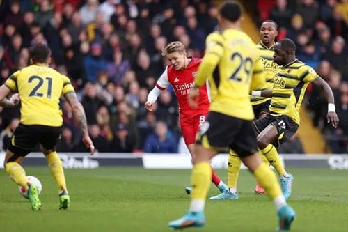 Sao trẻ đua nhau tỏa sáng, Arsenal chiếm vị trí thứ 4 của MU