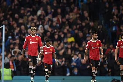 'Cầu thủ Liverpool cũng tức giận tinh thần MU'