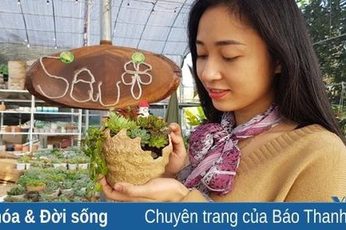Sen đá thu hút chị, em ngày 8-3