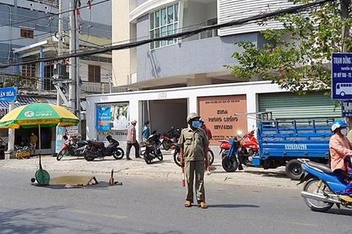Bảo vệ Trung tâm kiểm soát Bệnh tật Tiền Giang 'nghi' nhảy lầu tự tử