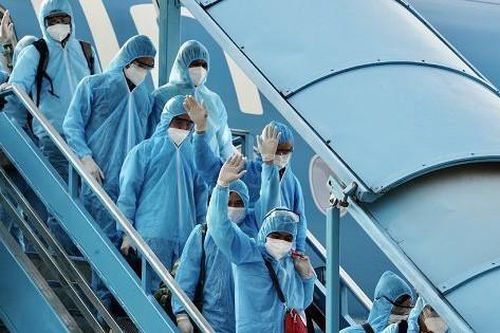 Khẩn trương đưa người Việt tại Ukraine về nước