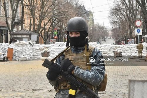 Ukraine tăng cường phòng thủ Odessa