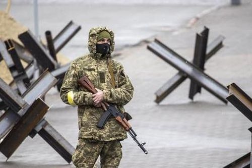 Tổng thống Ukraine nói về Crimea và hai nước cộng hòa tự xưng