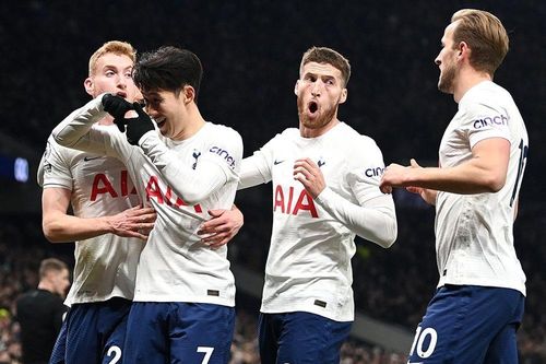 Harry Kane và Son Heung-min sáng rực, Tottenham đe dọa MU