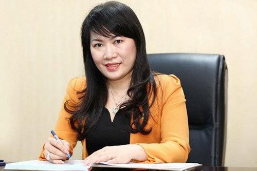 Nữ chủ tịch 'dẹp' yên mọi tranh chấp, ông lớn NH lên đỉnh lịch sử sau thời bê bết