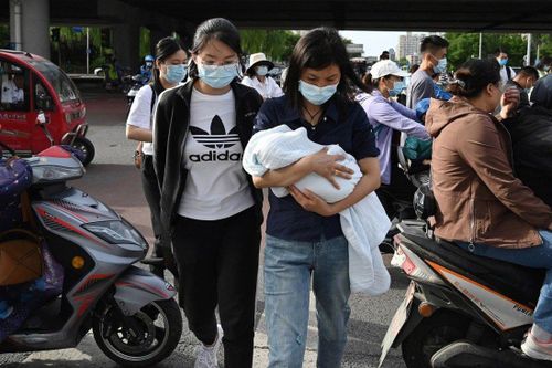 Xuất hiện đề xuất tại Trung Quốc kêu gọi cho phụ nữ chưa kết hôn sinh con