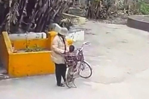 Đã tìm ra danh tính đối tượng thả bé gái 2 tuổi xuống cống nước ở Hải Phòng