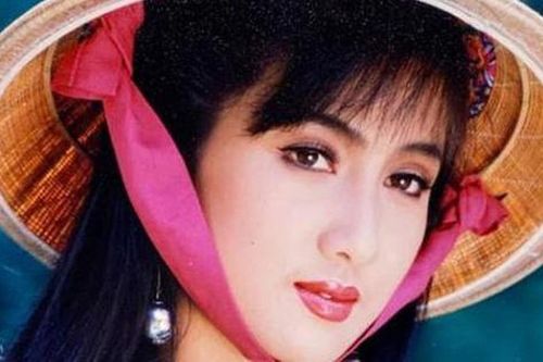 'Nữ hoàng ảnh lịch' Hiền Mai kể lại tai nạn bị gãy cột sống, nát hết mặt